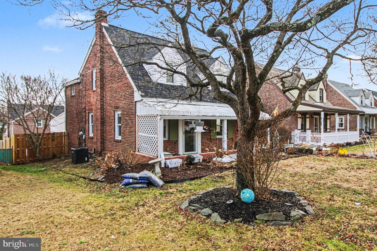 124 Belmont Avenue photo 26