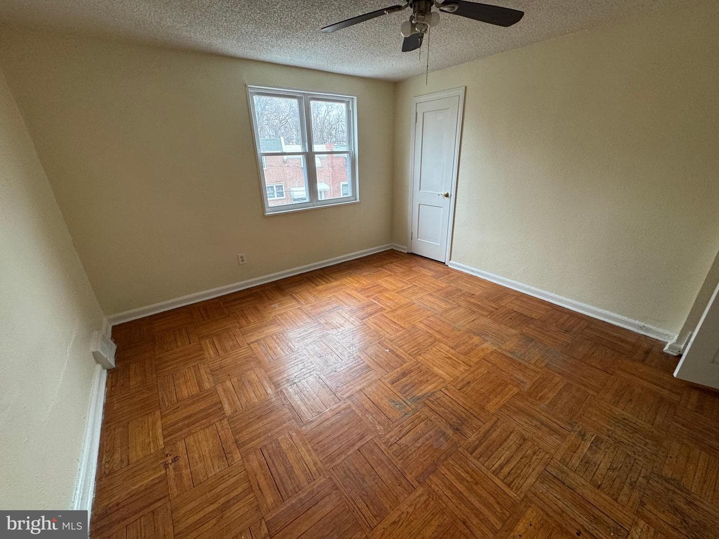 318 Fern Street photo 5