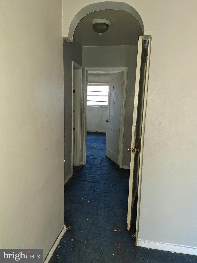 919 Sharon Avenue photo 9