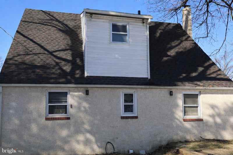 1316 Bullens Lane photo 4