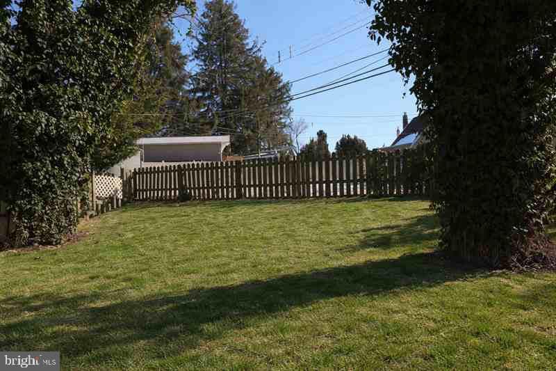 1316 Bullens Lane photo 6