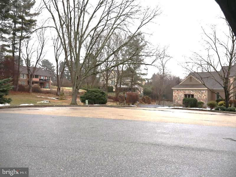 3 E Spring Oak Circle photo 9