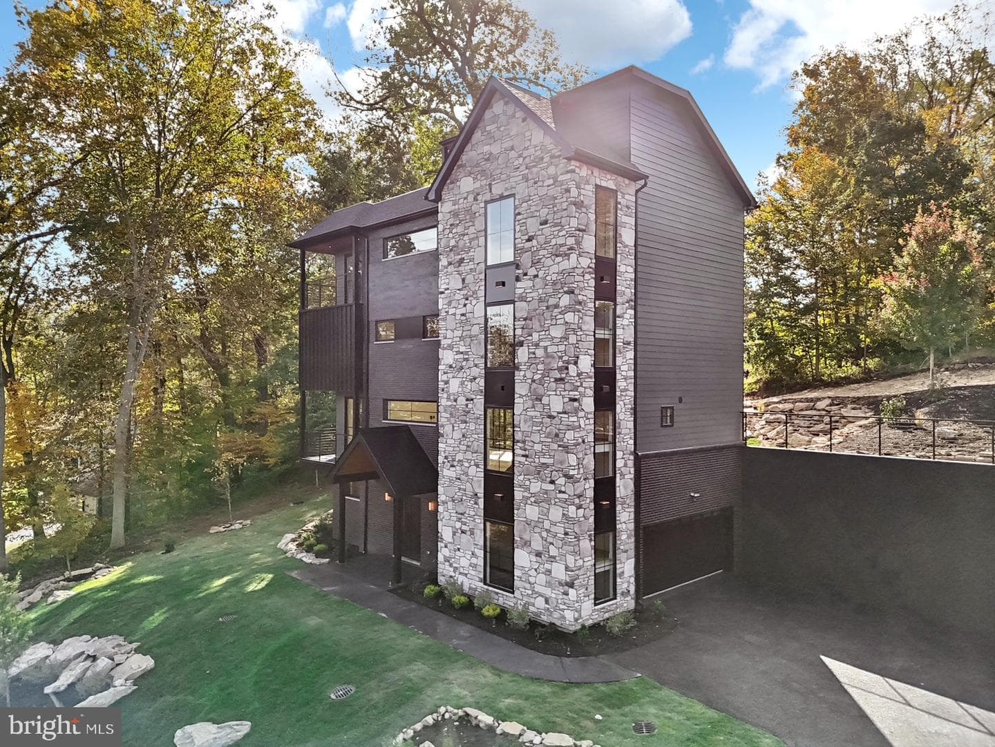 12 Langton Lane photo 2
