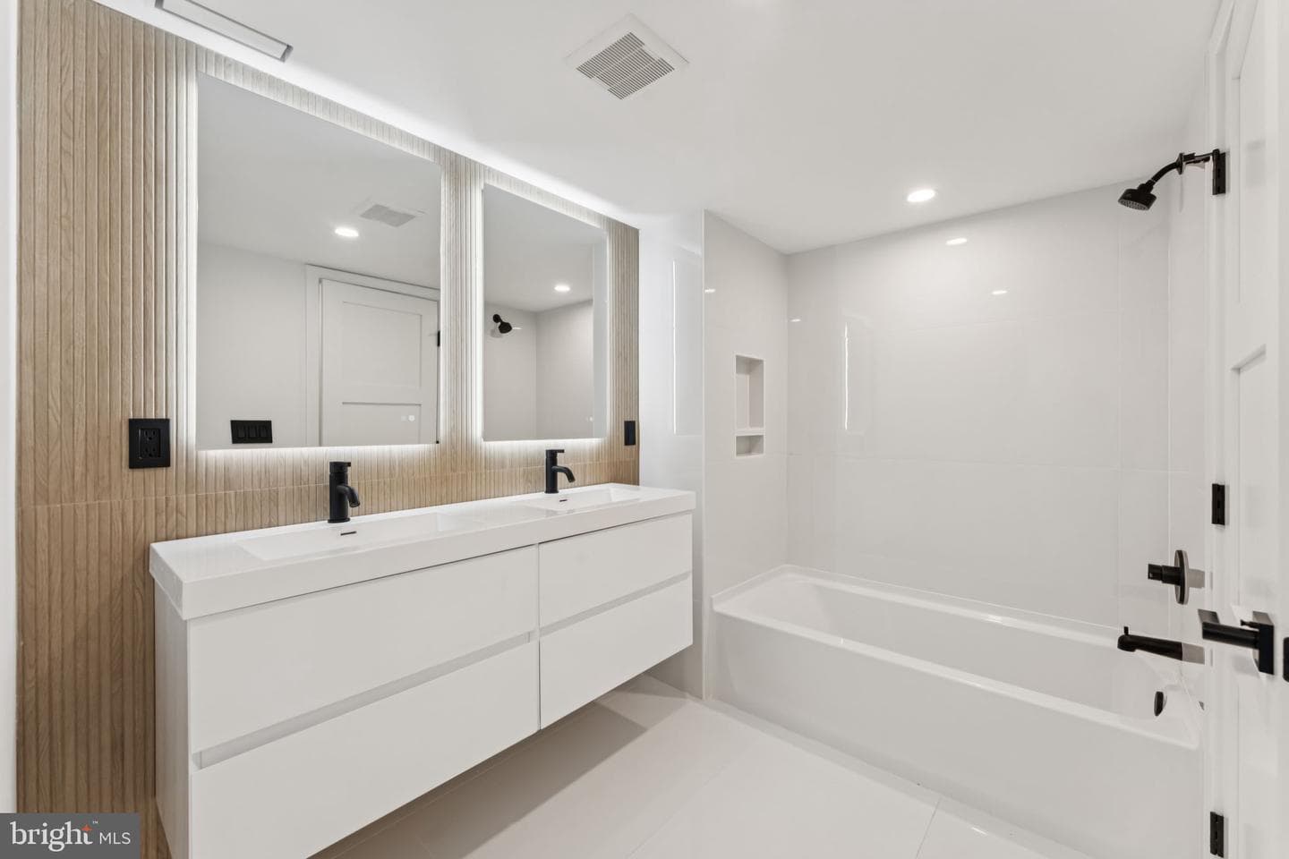 12 Langton Lane photo 42