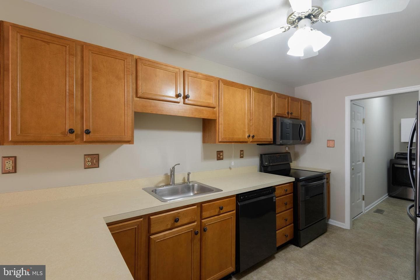 2302 Century Lane photo 12