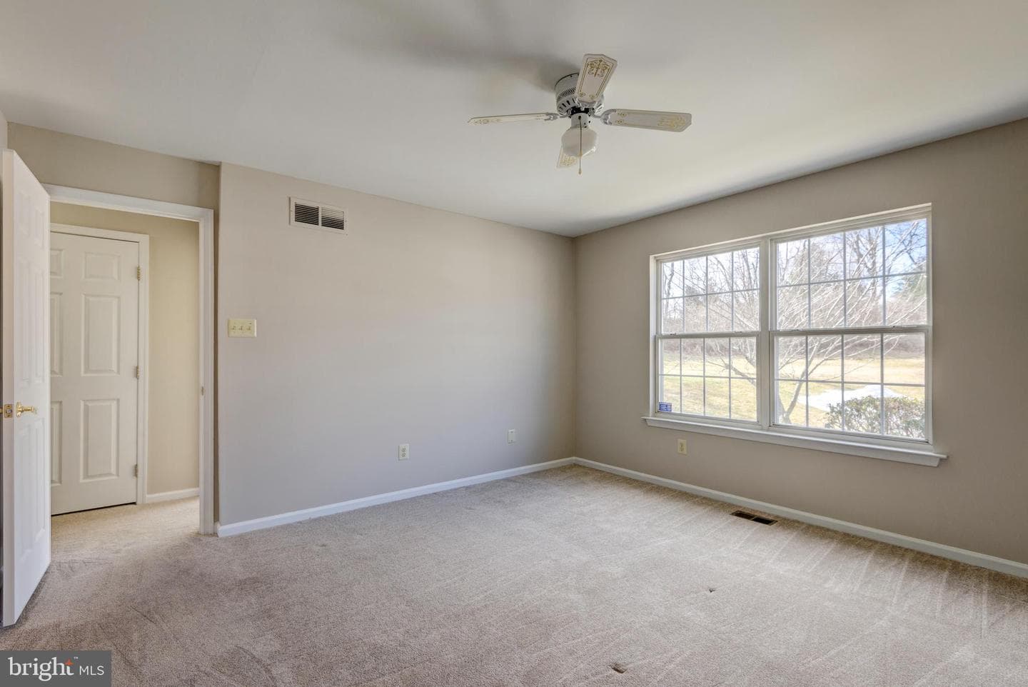 2302 Century Lane photo 17