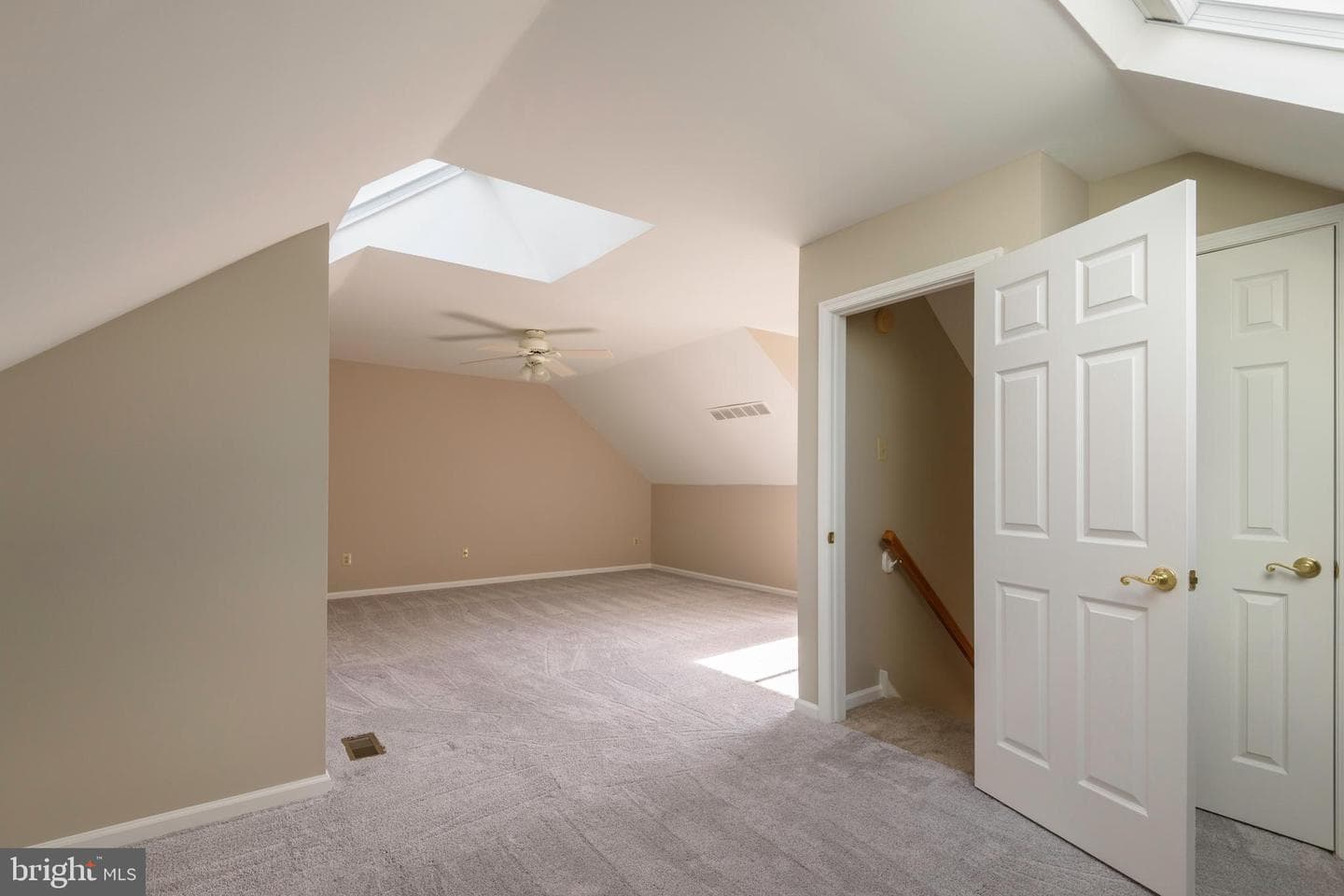 2302 Century Lane photo 20