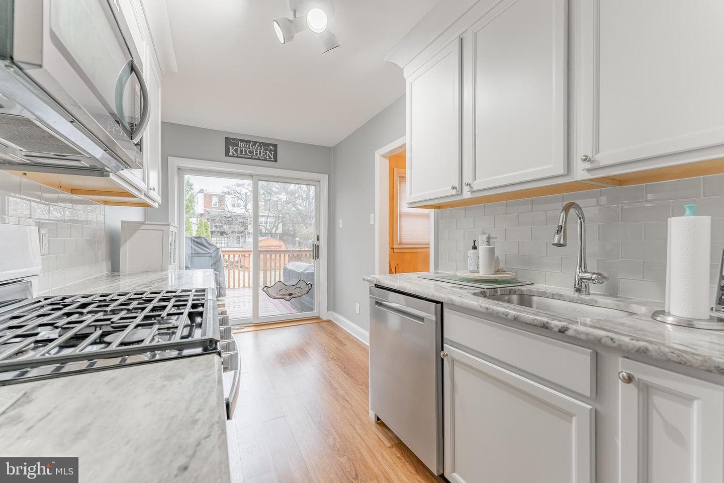 4913 Woodland Avenue photo 19