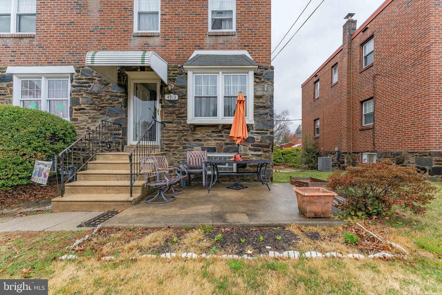 4913 Woodland Avenue photo 35