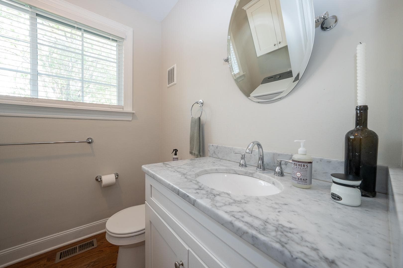 3734 Taylor Avenue photo 15