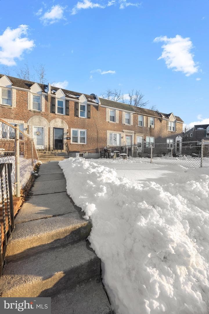 84 Chester Avenue photo 4