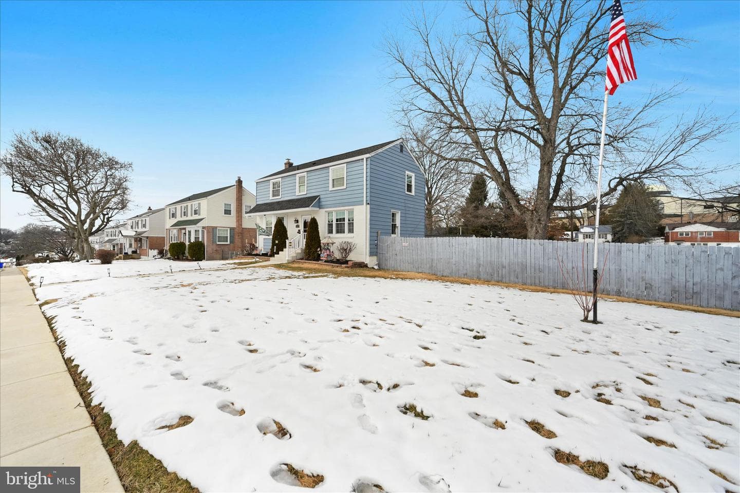 103 Bonsall Avenue photo 4