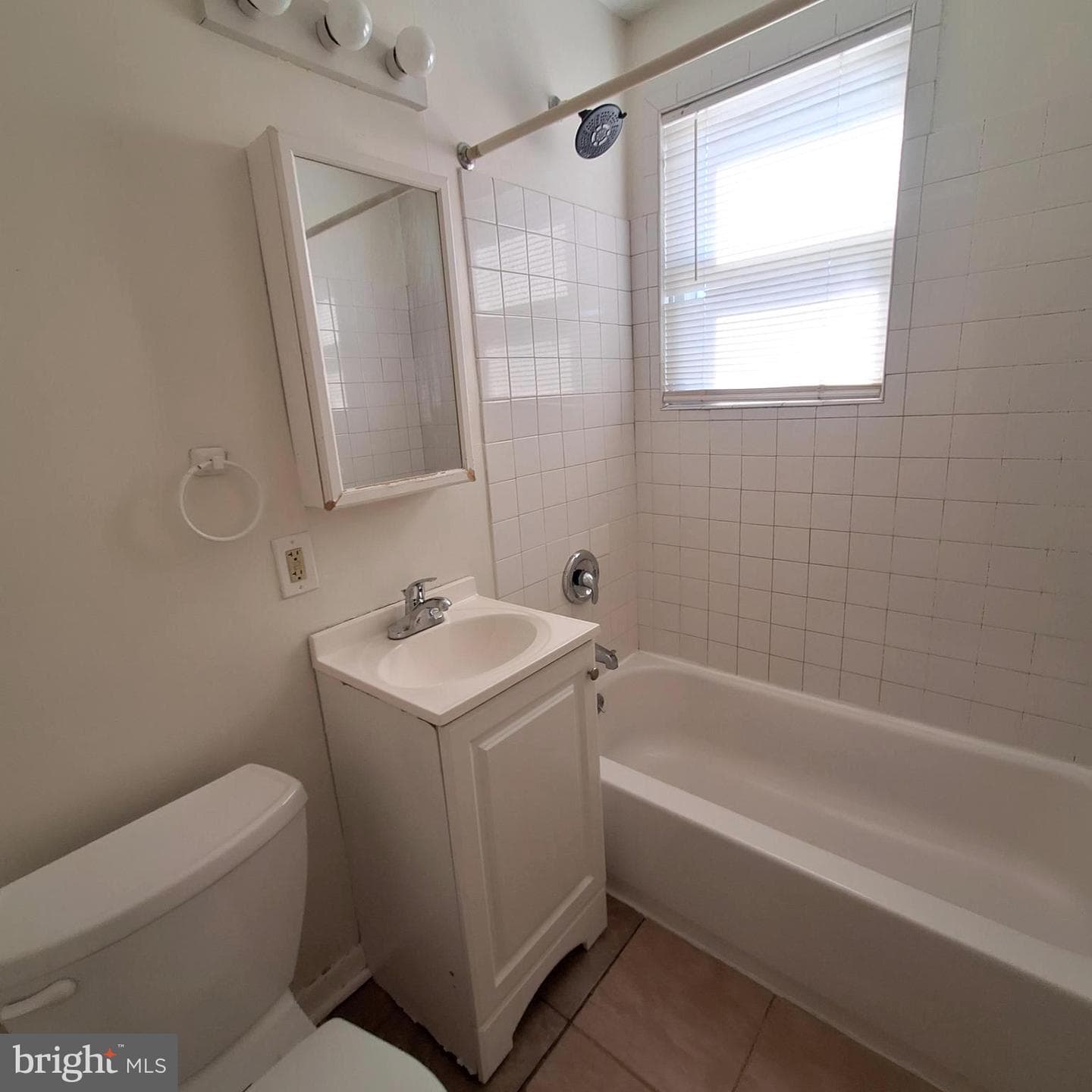 404 Nashville Court photo 11