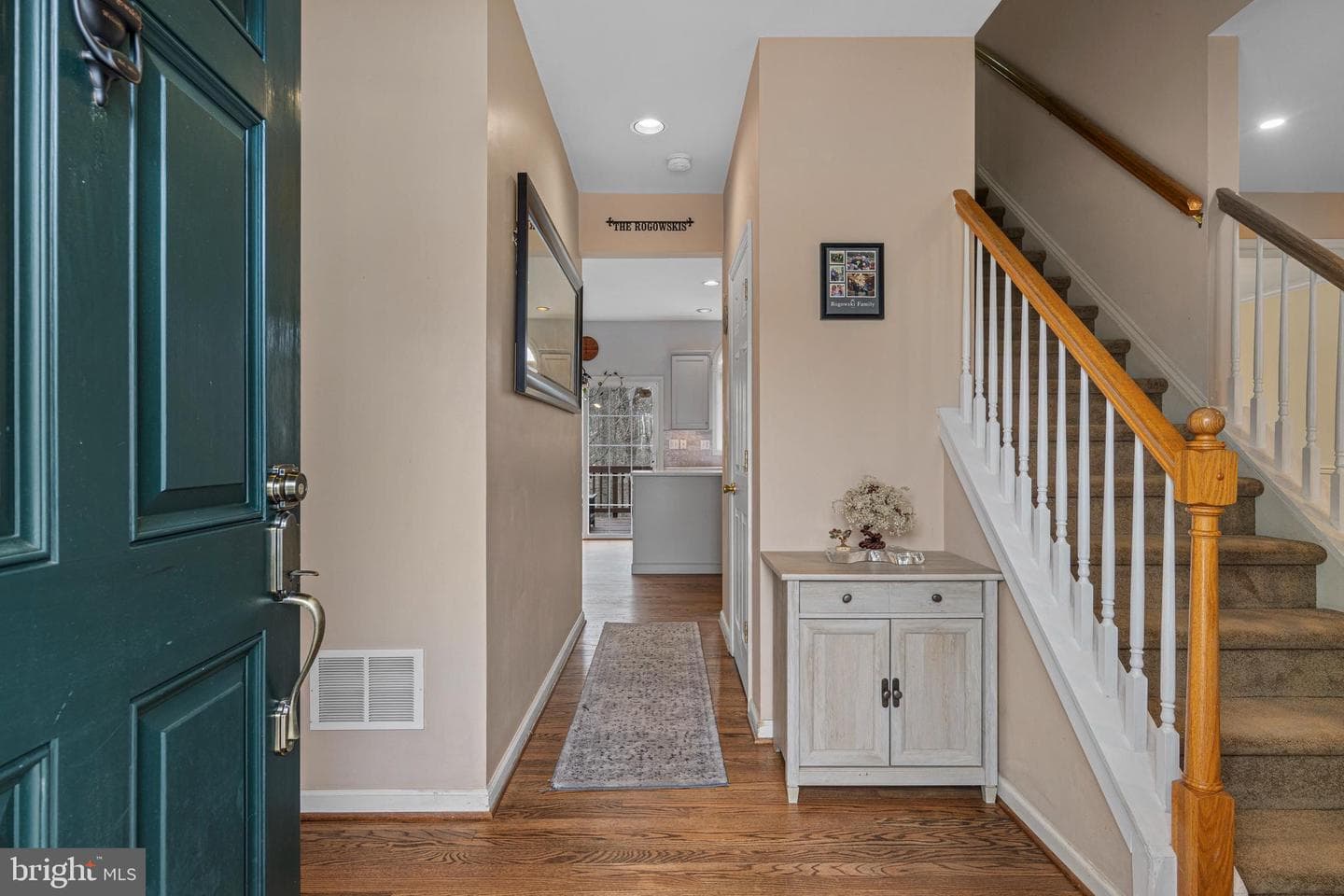 411 Highgrove Lane photo 6