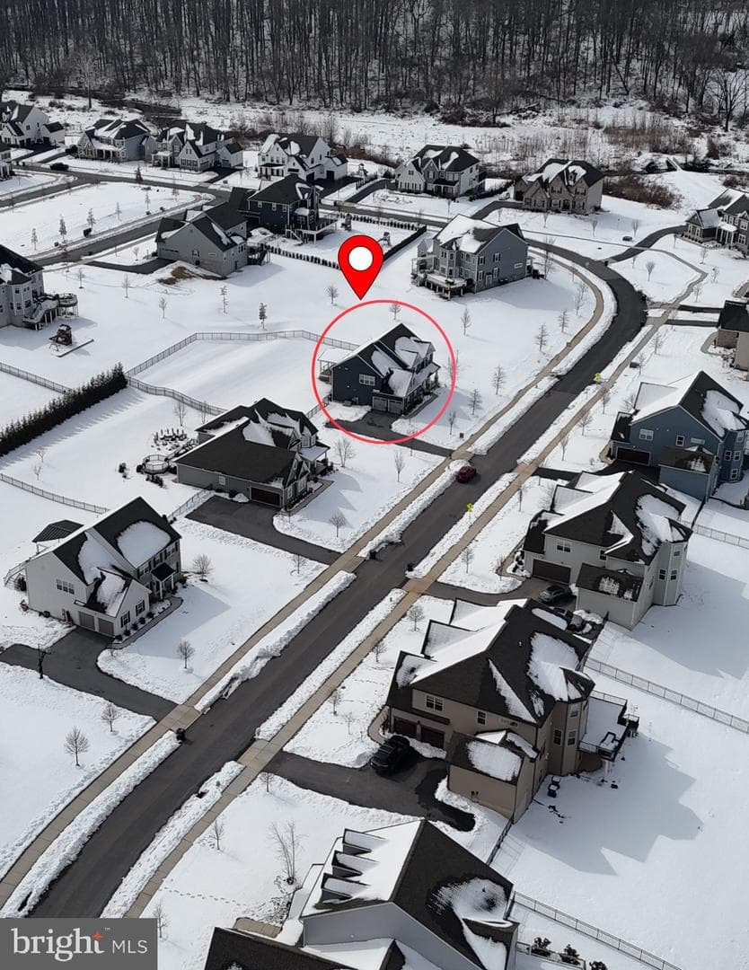 110 Parkview Way photo 2