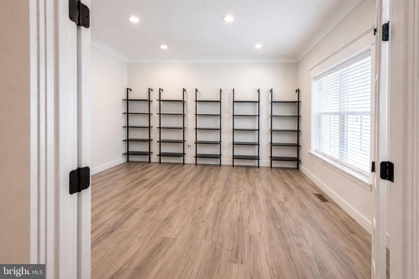 110 Parkview Way photo 3