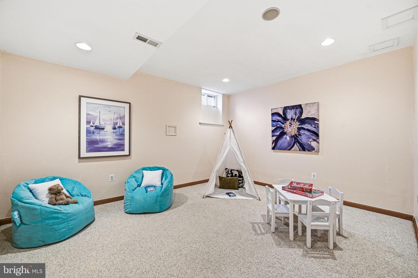32 Woodsview Drive photo 43