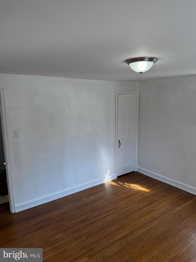 219 Farwood Road photo 1