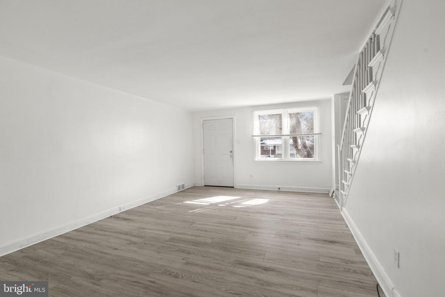 312 W 21st Street photo 6