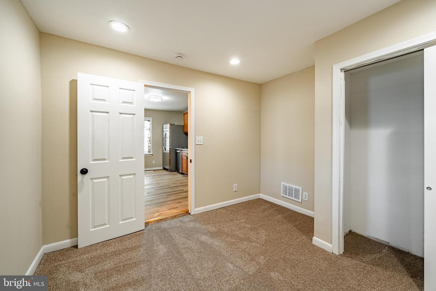 1342 Cherry Street photo 11