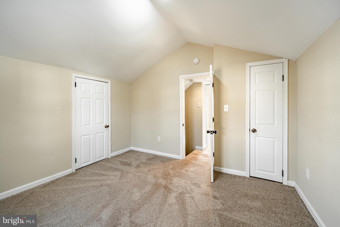 1342 Cherry Street photo 17