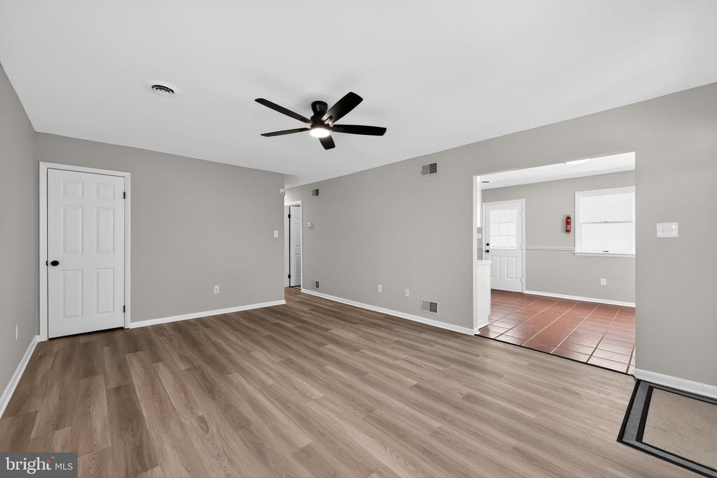 9 Maise Avenue photo 13