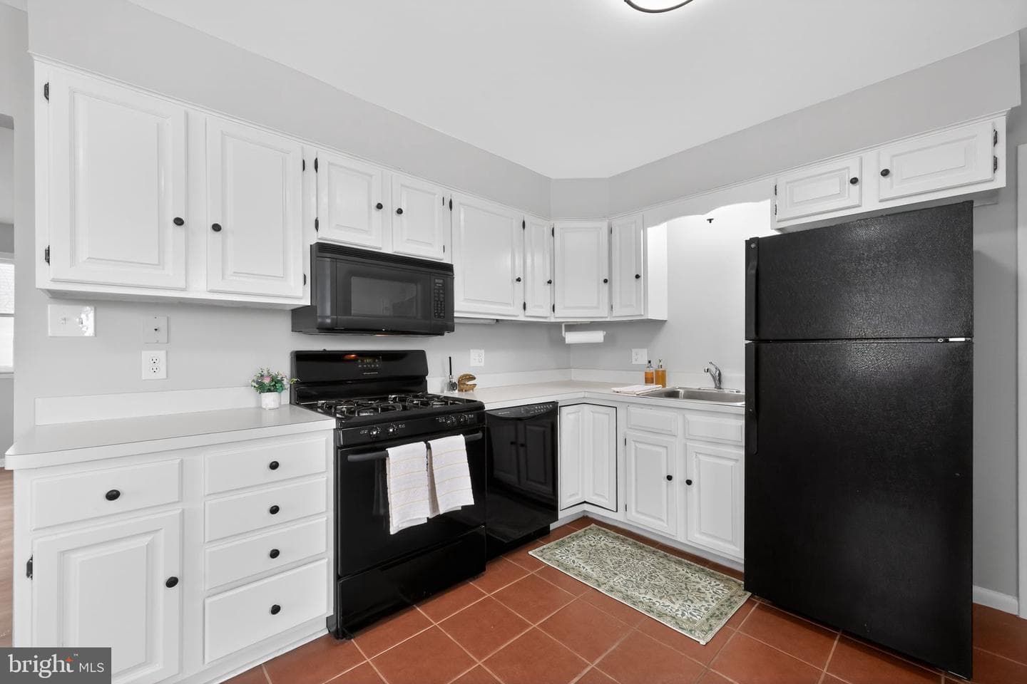9 Maise Avenue photo 6