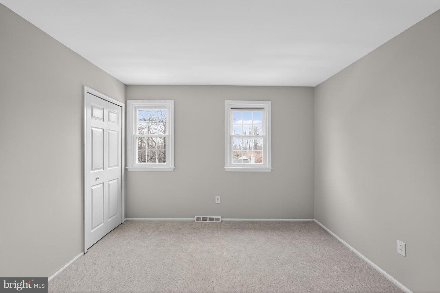 151 Eaton Drive photo 23