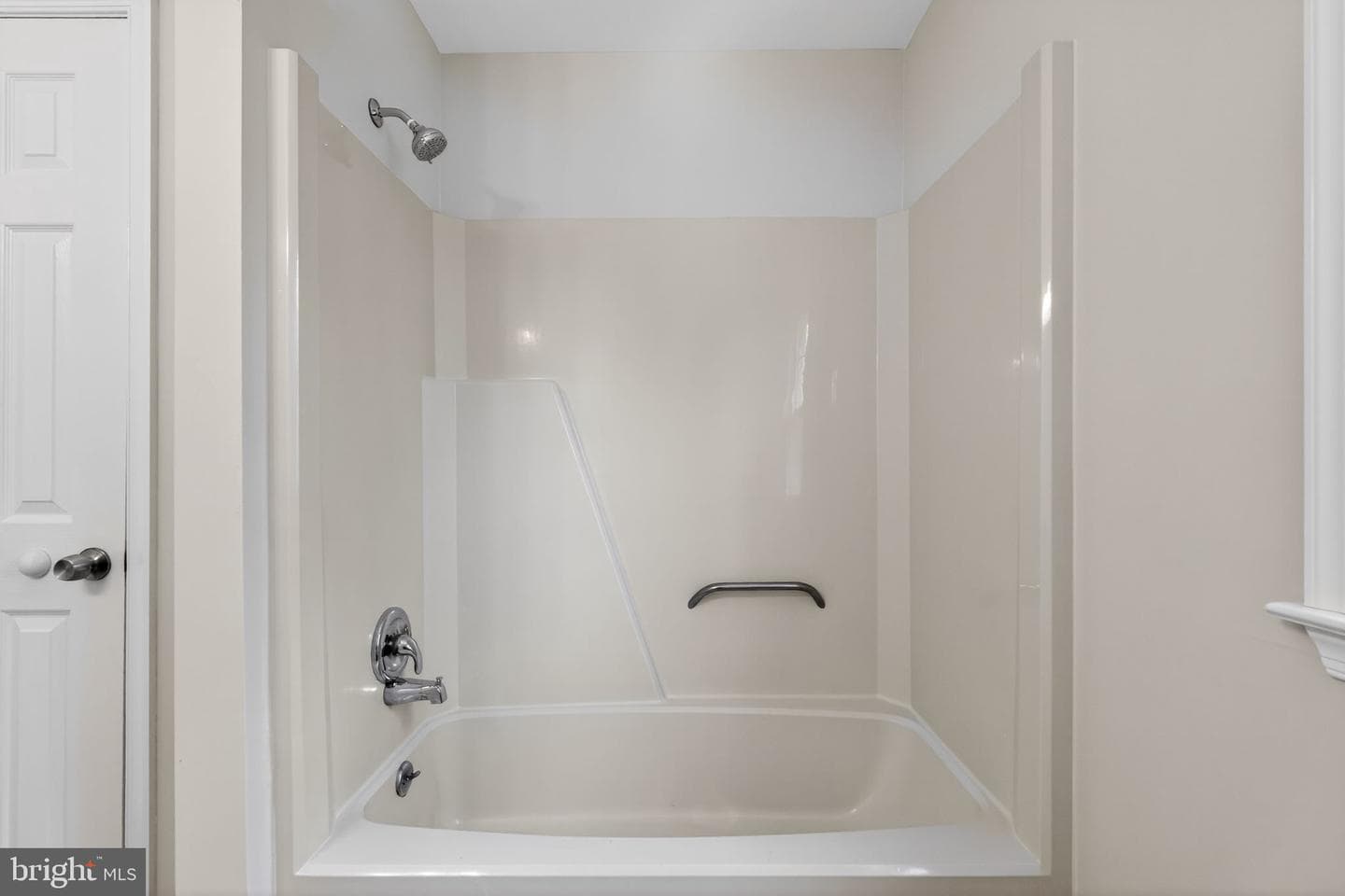 151 Eaton Drive photo 27
