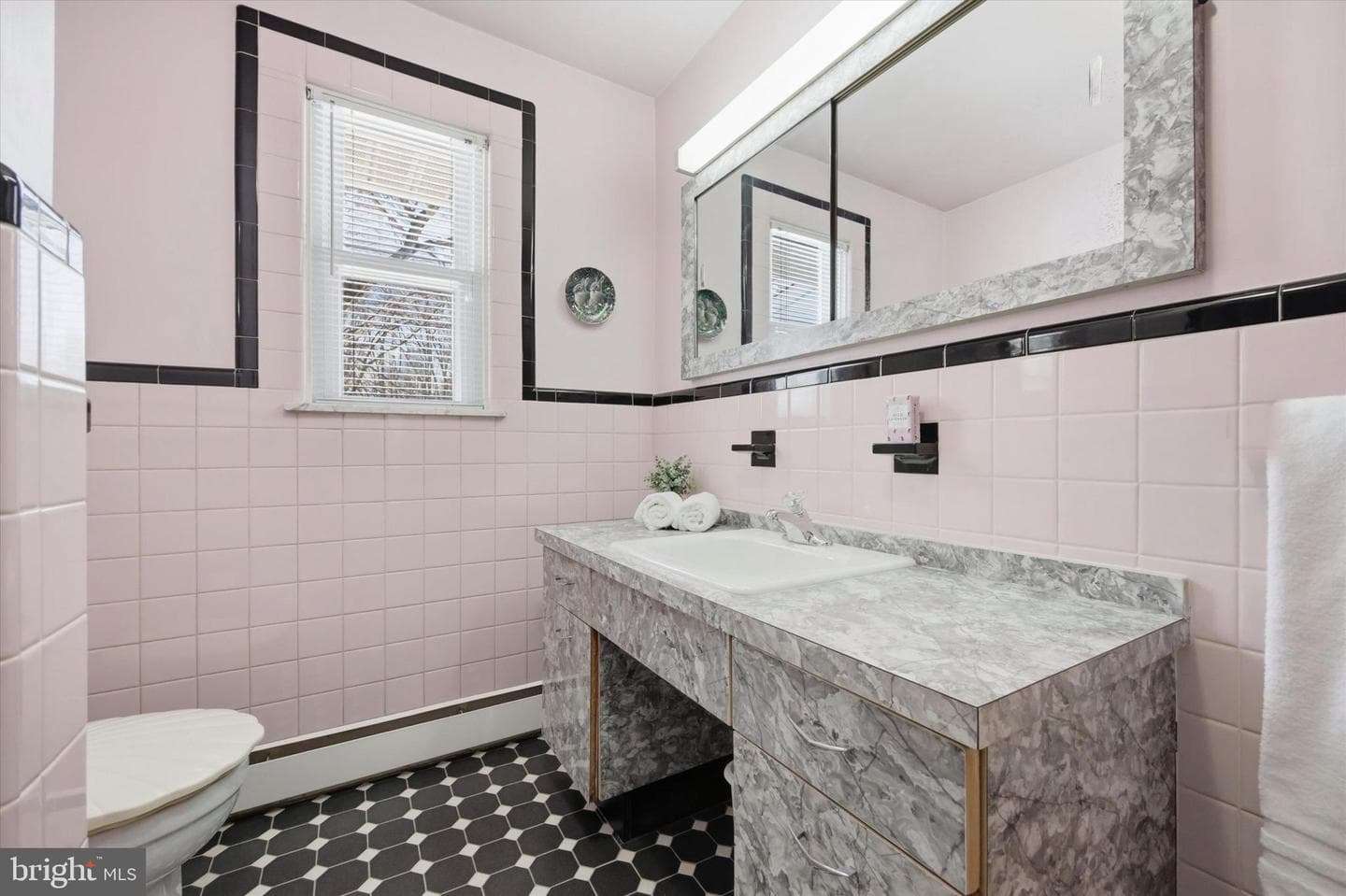 1304 Valley Road photo 24