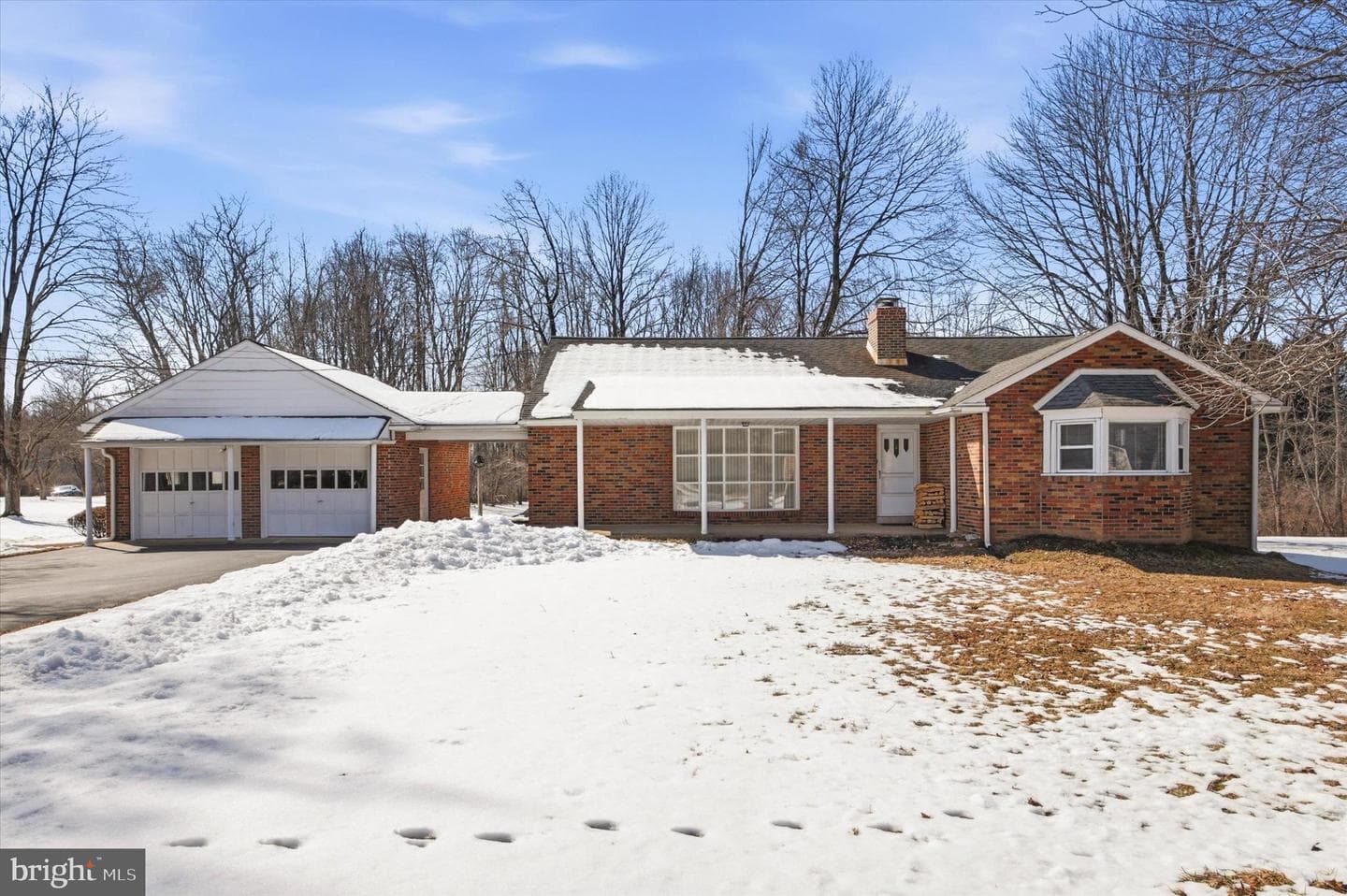 1304 Valley Road photo 3