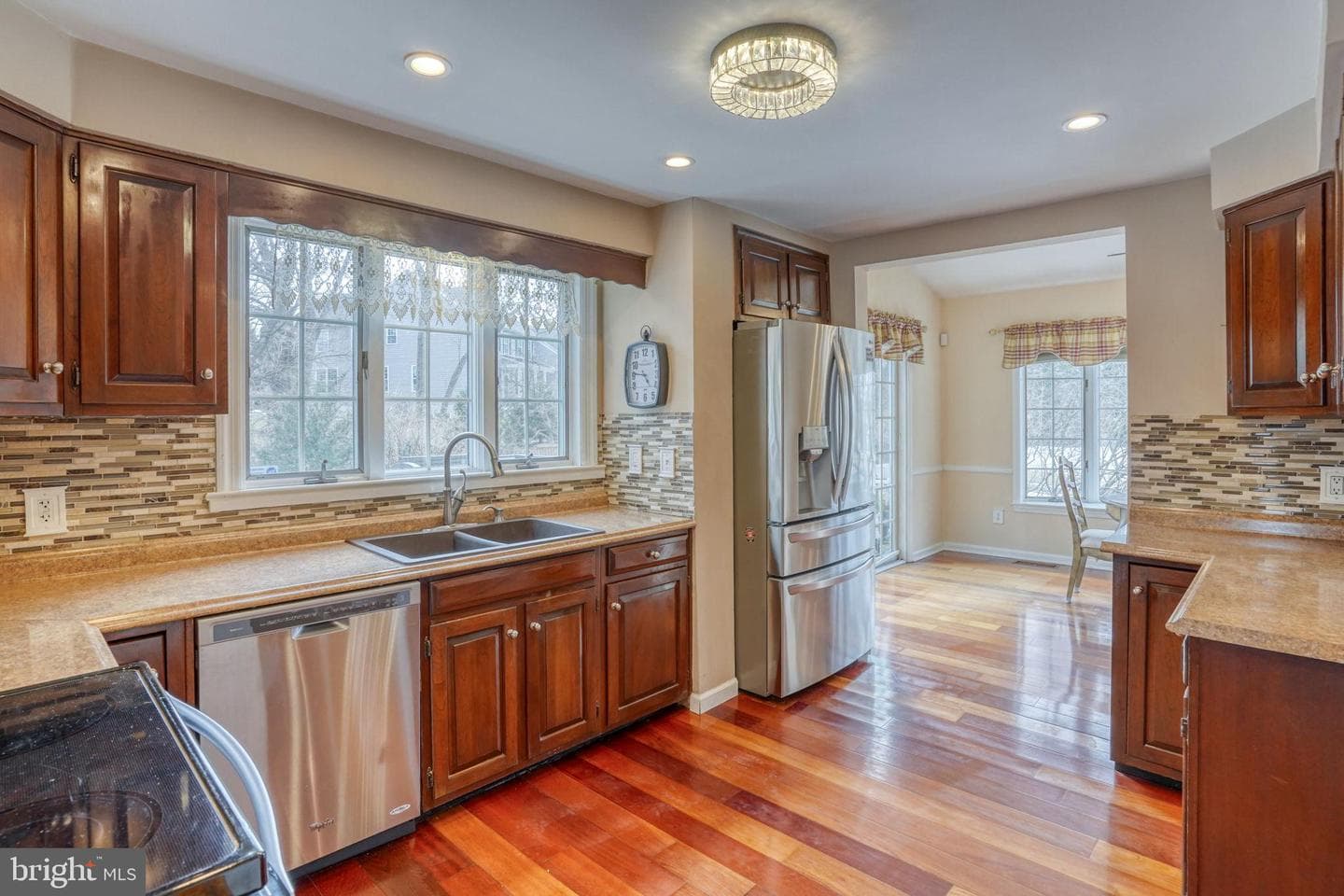 1078 Smithbridge photo 12