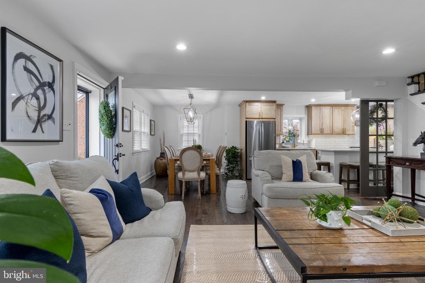 831 Stanbridge Road photo 18