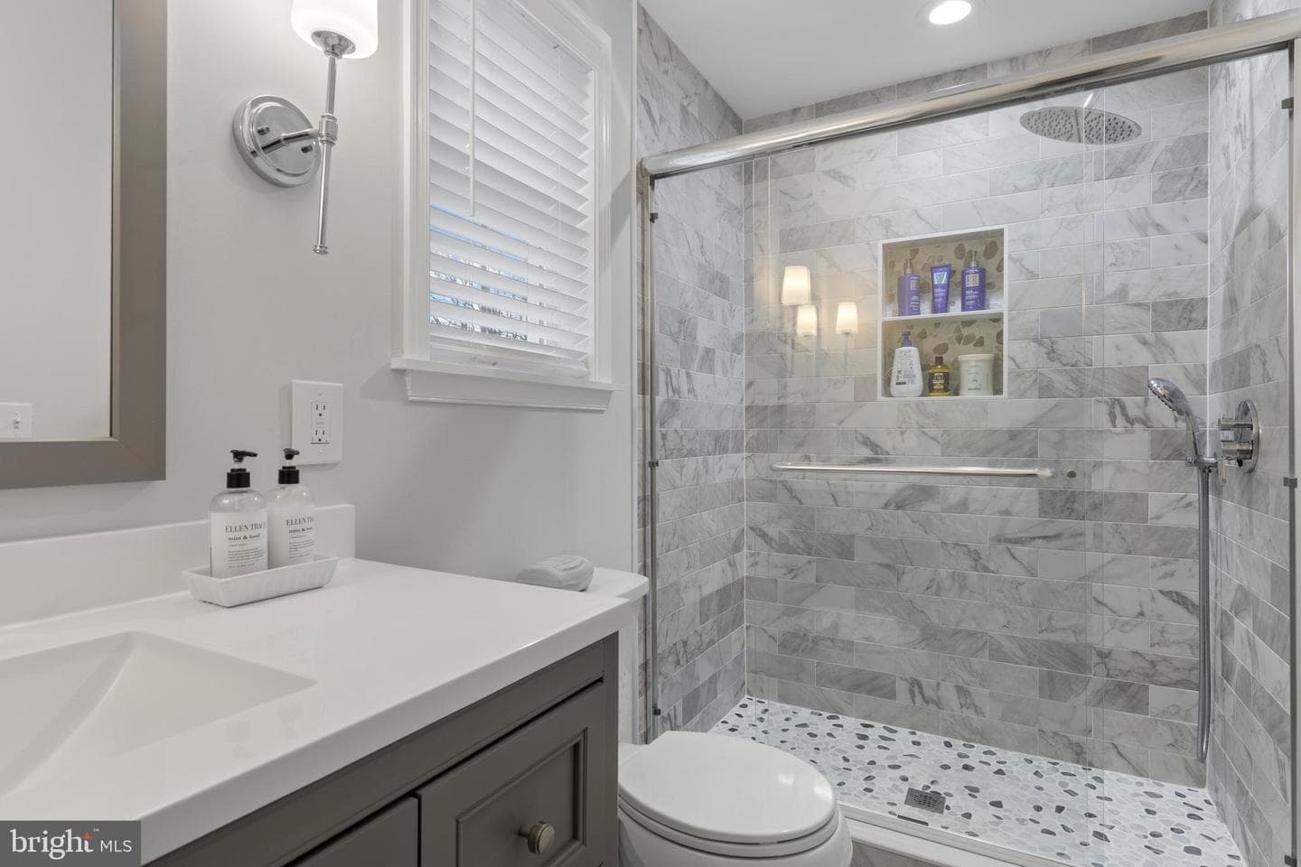 831 Stanbridge Road photo 29