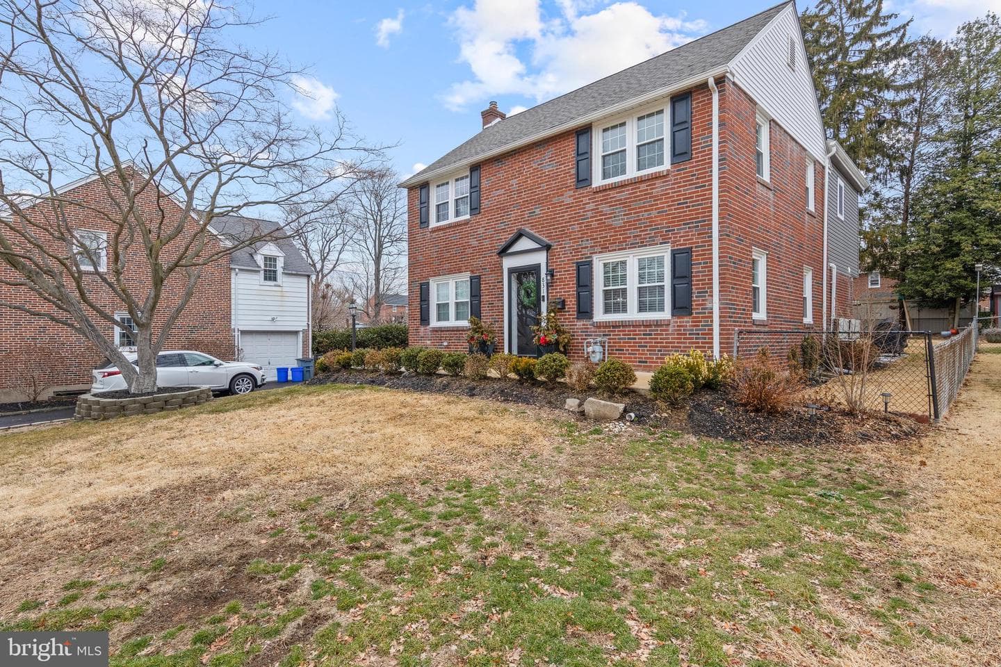 831 Stanbridge Road photo 44