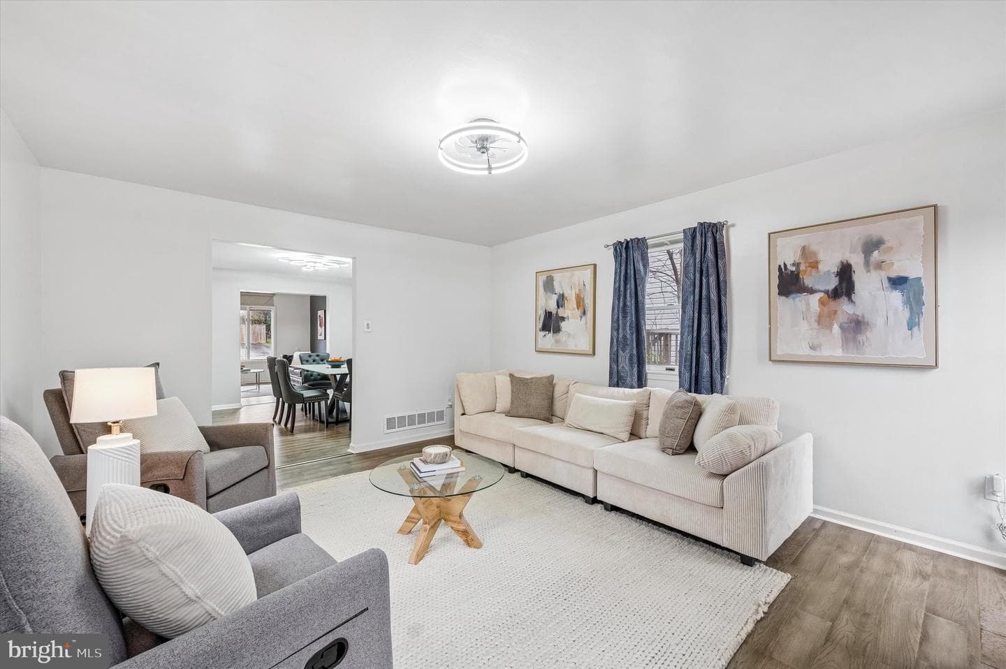 22 E Belair Road photo 18