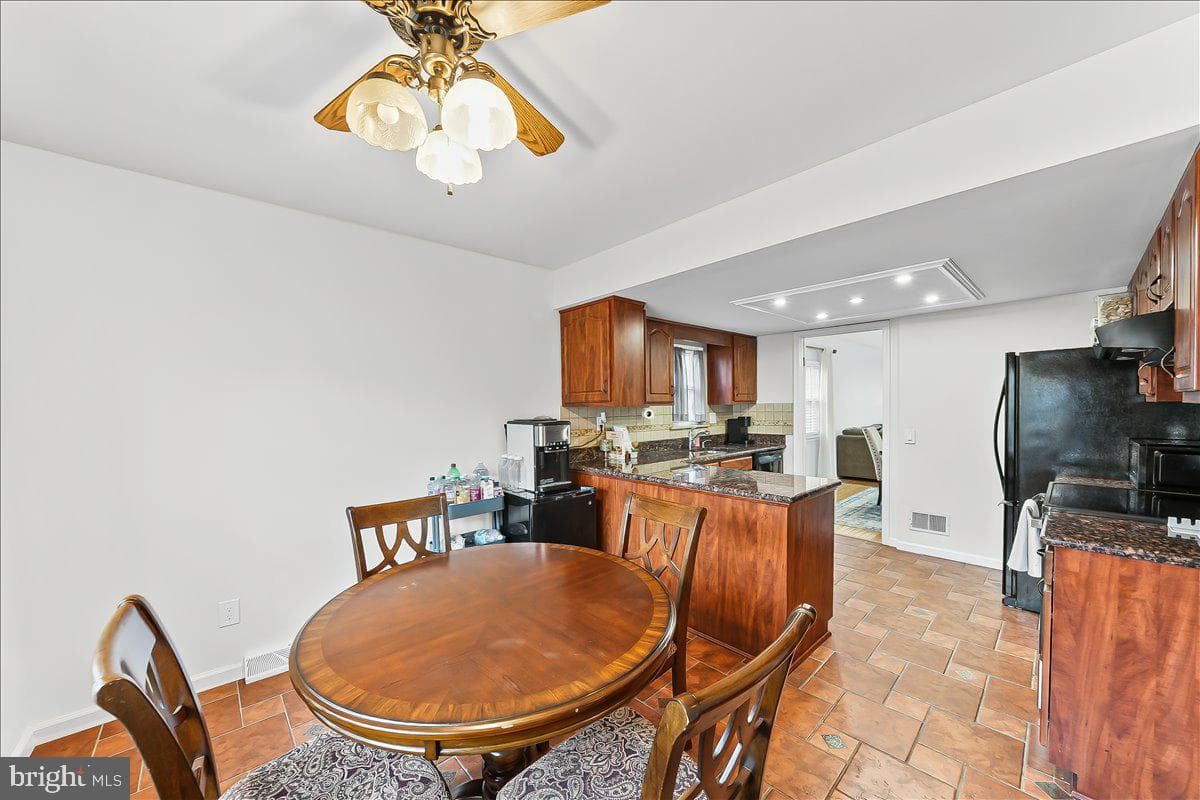 1356 Putnam Boulevard ##9 photo 4