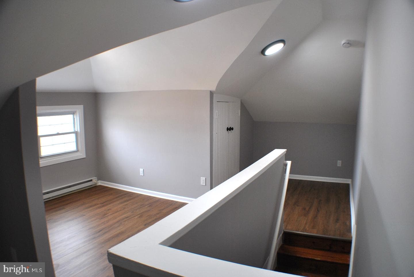 125 E Avon Road photo 22
