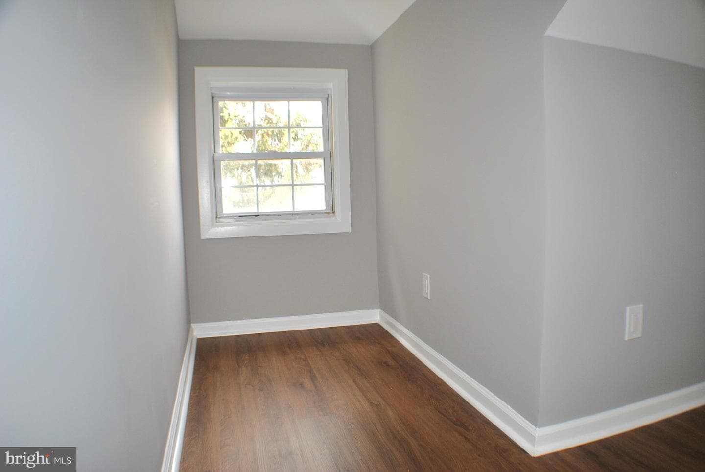 125 E Avon Road photo 25