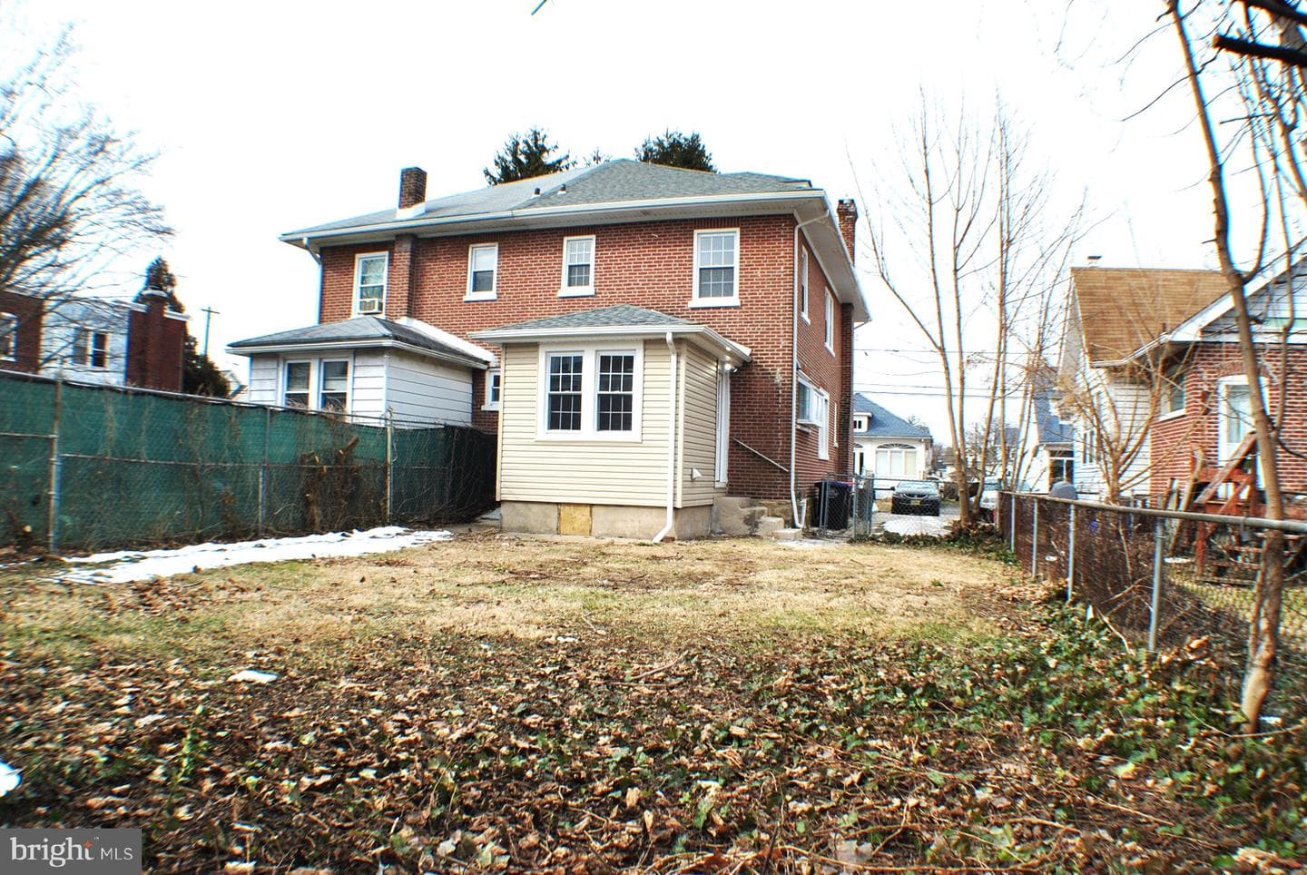 125 E Avon Road photo 42