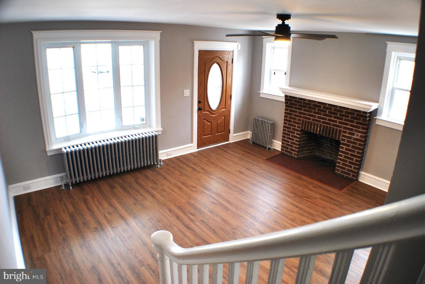 125 E Avon Road photo 5