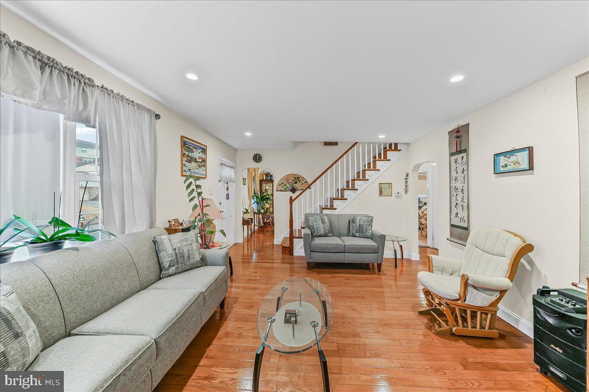 113 Glendale Road photo 2
