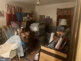 1424 Ridley Avenue photo 9