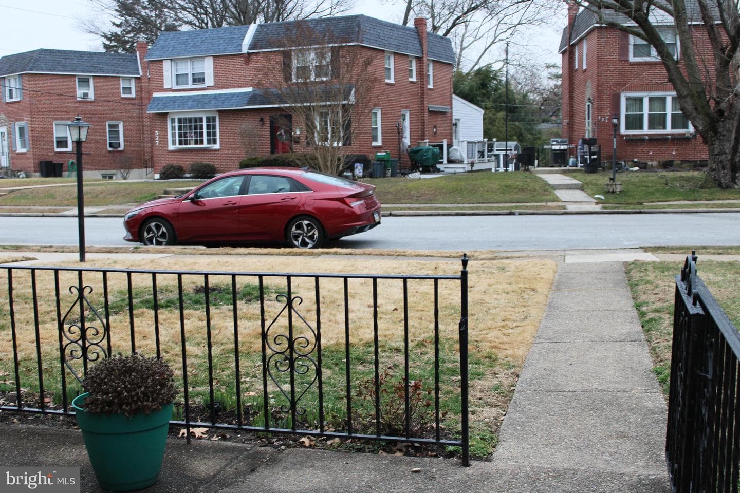 542 Michell Street photo 31