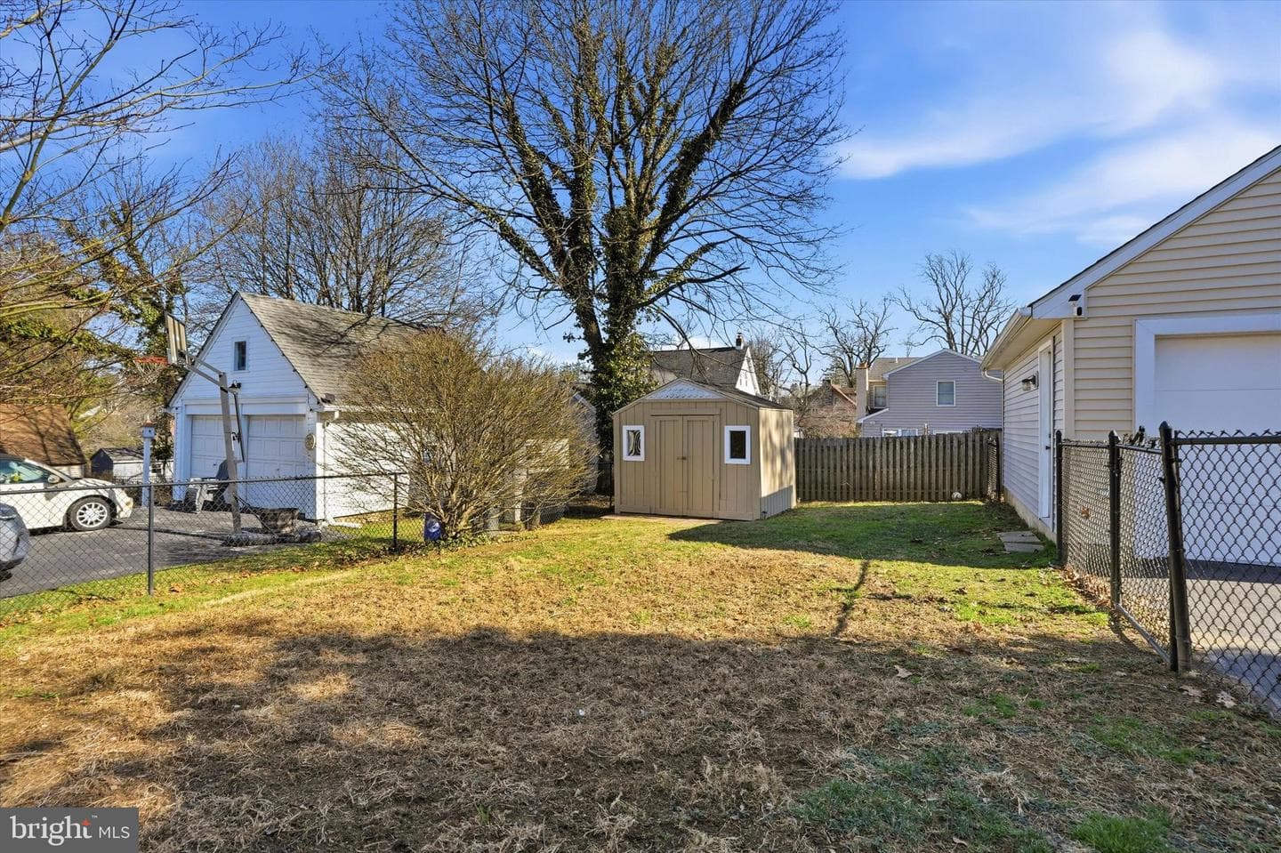 15 E Mercer Avenue photo 26