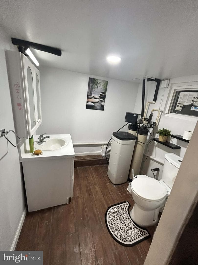 1012 2nd Avenue photo 16