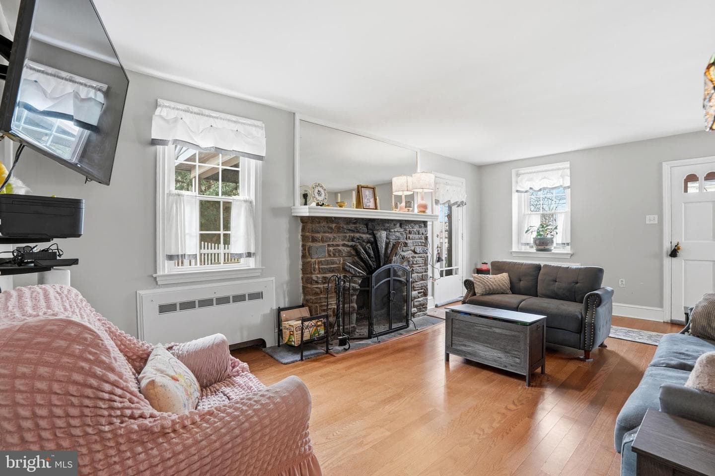 825 N Jackson Street photo 6