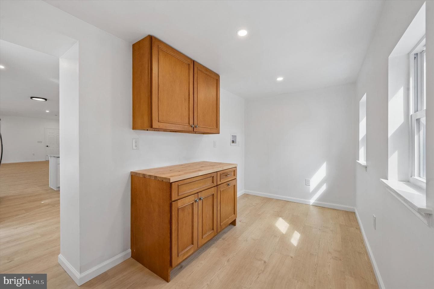 12 Greenway Avenue photo 14