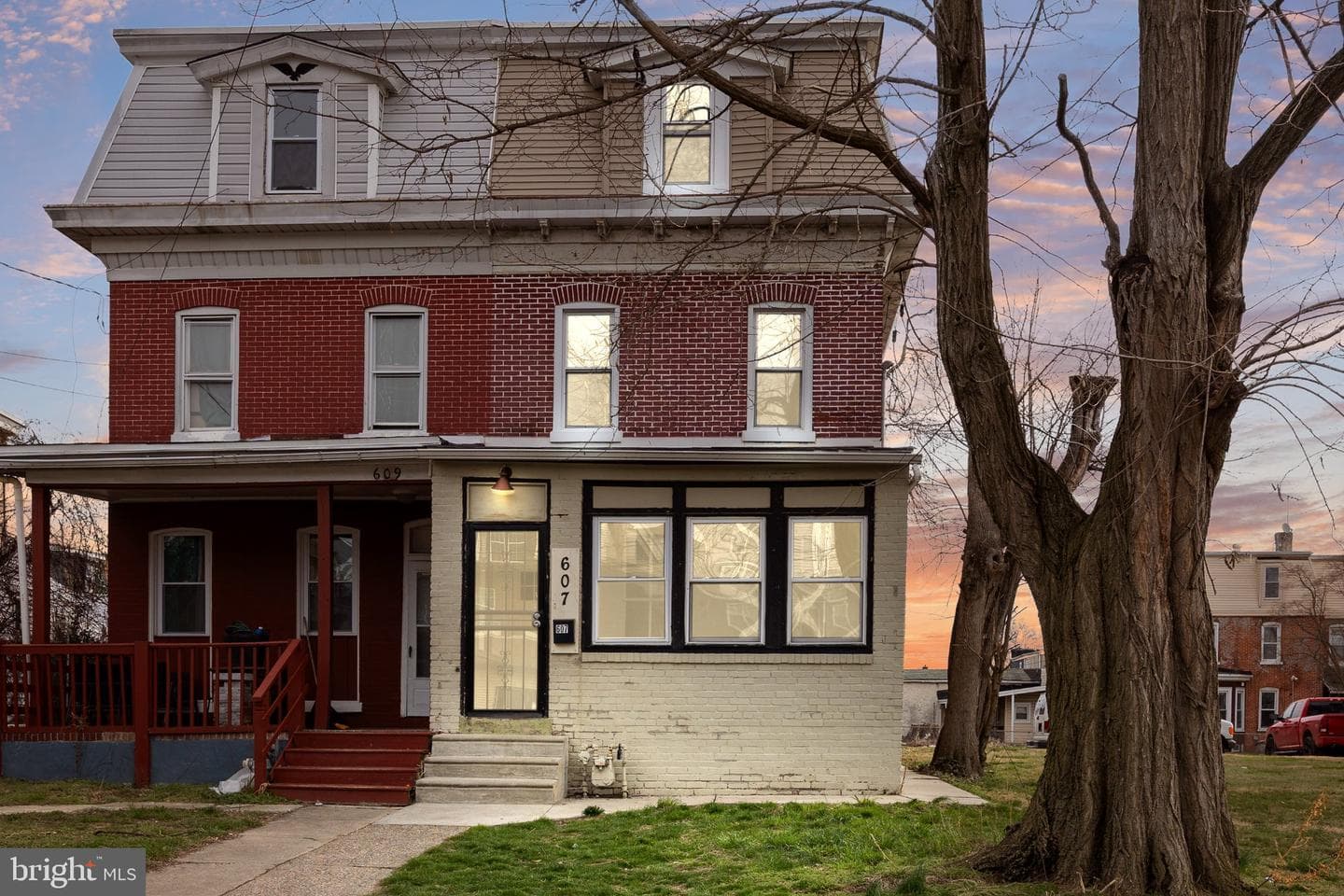 607 Highland Avenue photo 2