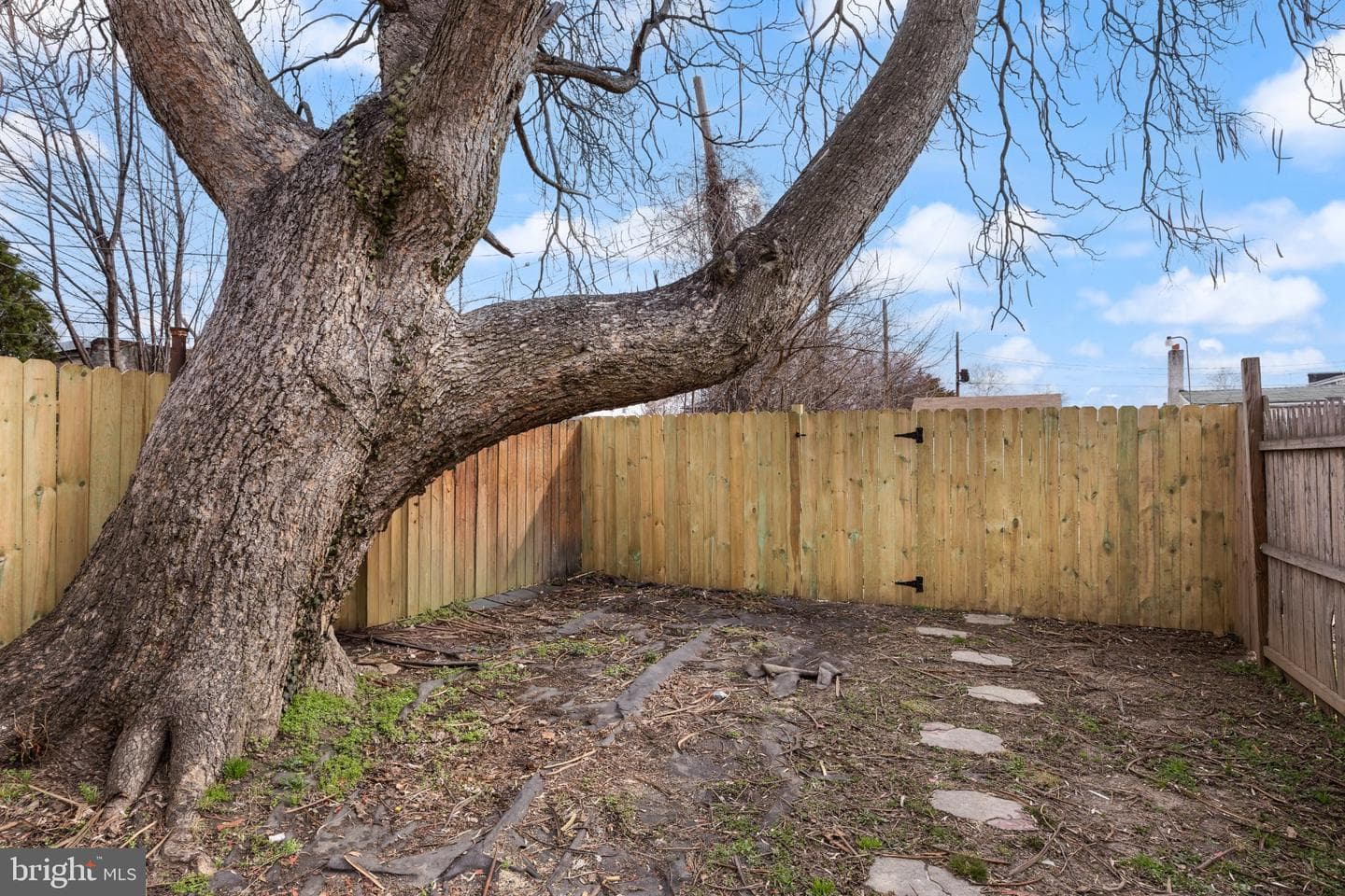 607 Highland Avenue photo 35